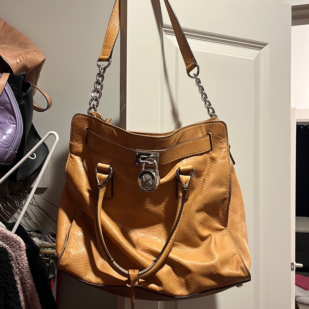 Michael Kors Hamilton bag